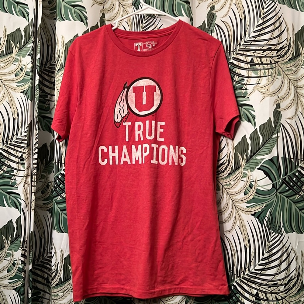 Men’s size medium, Utah Utes shirt